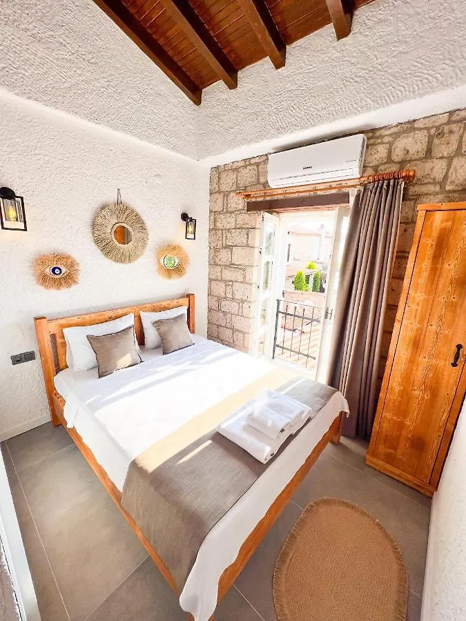 Armi Alacati Cesme 0*,  Turkey